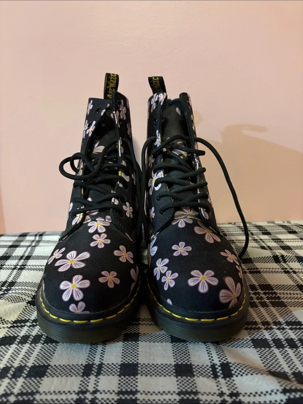 Dr. Martens Practically New Black Floral Lace-Up Boots - Picture 2 of 4